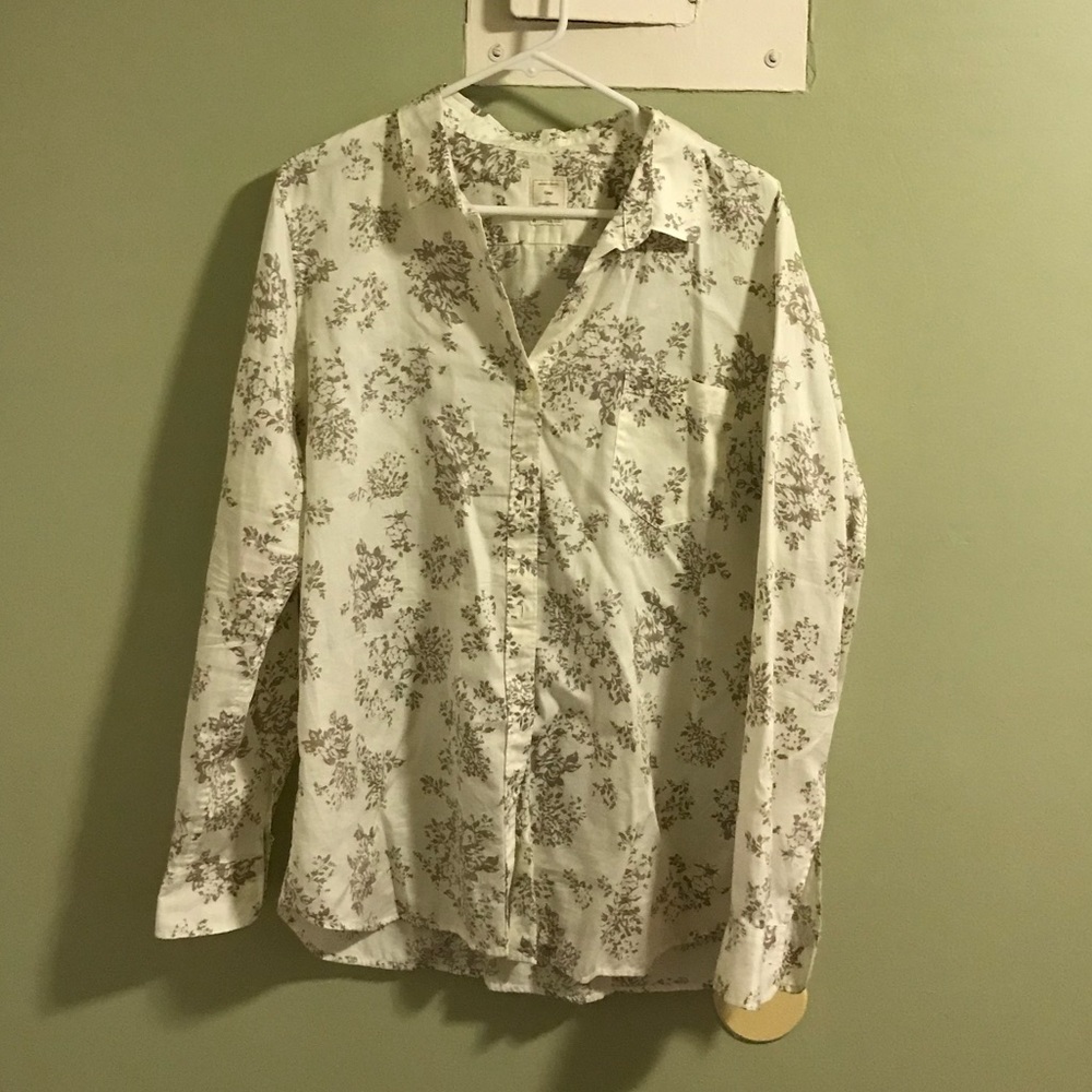 Gap. Boyfriend-fit, button-down